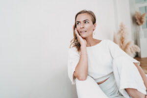 Tijana Zivkovic FaceYogaSecrets Glow Methode